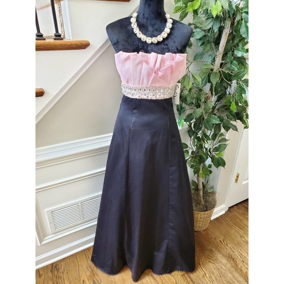 Steppin' Out Formal Black & Pink Polyester Off The Shoulder Long Maxi Dress S
